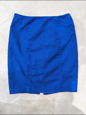 2/$40 DKNY Royal Blue Pencil Skirt – Size 4